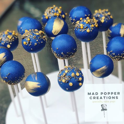 Dark Blue Wedding Decorations, Royal Blue Cake Pops, Blue And Gold Desserts, Royal Blue And Gold Cake Pops, Royal Blue Cupcakes, Blue And Gold Cake Pops, Blue Gold Dessert Table, Blue Graduation Cake Ideas, Starry Night Cake Pops