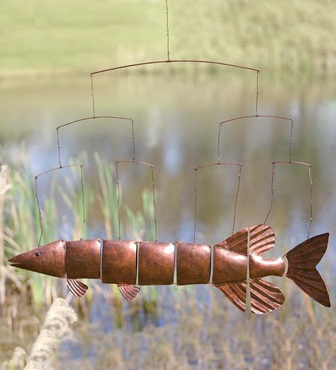 Fish Mobile, Mobile Sculpture, Wind Art, Painting Shower, Yard Sculptures, Wind Sculptures, Metal Fish, Metal Yard Art, Fish Sculpture