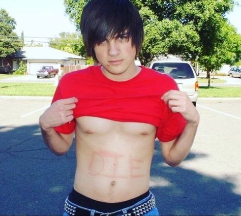 Smosh Anthony, Scene Guys, Anthony Padilla, 2000s Emo, Rawr Xd, Smosh, Scene Emo, Emo Hair, Video Production Company