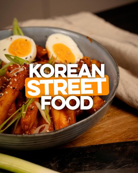 🇰🇷✨Willkommen zur Koreanischen Streetfood Woche! Gestern gab es das erste Highlight mit Teokbokki und es geht noch weiter!😋 Wie gefällt euch die Idee der Themenwoche? Welche kulinarischen Themen würdet ihr gerne als Nächstes sehen? Lasst es mich in den Kommentaren wissen! ⬇️ #koreanstreetfood #themenwoche #rezepte #koreanischesessen #koreanischerezepte Korean Street Food, Korean Street, Street Food