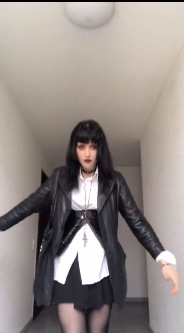 Goth Outfits With Leather Jacket, Goth Leather Jacket Outfit, Goth Leather Jacket, Outfits With A Tie, Lola Core, Saucy Outfits, Punk Subculture, Black Blazer Outfit, Gothic Outfit