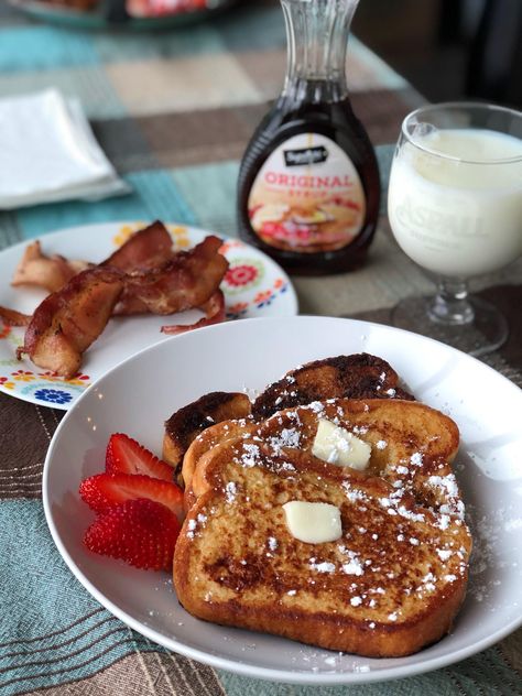 [I Ate] homemade French toast and bacon. #food #foods French Toast And Bacon, Bacon Food, Homemade French Toast, French Toast, Bacon, Toast