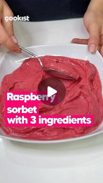 Cookist Wow on Instagram: "Sooo fresh and ready with only 3 ingredients! You won’t stop making it 😍 Recipe by our @sweets_melissa 

👉INGREDIENTS
375g frozen raspberries
Juice of 1 lime
2 tablespoons maple syrup  

👉METHOD
1. Place the frozen raspberries, lime juice and maple syrup in the blender and blend. 
2. Serve with a slice of lime and mint leaves. 
3. Tips: You can sweeten the sorbet to your liking, if you prefer it sweeter add more maple syrup or alternatively you can use honey.
4. If the sorbet is difficult to blend, add a little water or milk.

What fruits could you make it with? 👇

#cookistwow #cookistrecipe #recipes #easy #quick #fun #delicious #cooking #baking #tasty #homemade #foodie #foodlover #foodblog #yummy" Sf Desserts, Food Desert, Sorbet Is, Raspberry Sherbet, Cookist Wow, Frozen Raspberries, Instagram Recipes, Slice Of Lime, Diy Ice Cream