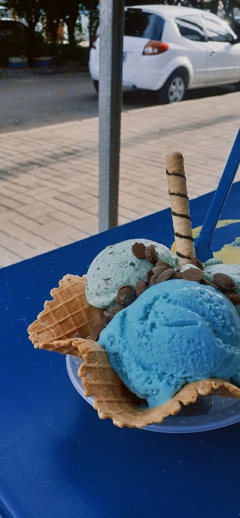 Fake Story, Food And Drink, Ice Cream, Yummy Food, Snacks, Lifestyle, Nails, Blue, Instagram