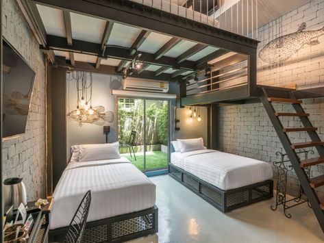 Ingin memiliki kamar mezzanine yang minimalis dan ramah dikantong? Yuk, cek tips biaya membuat kamar mezzanine di artikel ini! Mezzanine Bedroom, Thailand Hotel, Travel Happy, Duplex Apartment, Beach House Interior, Bedroom Loft, Bunk Beds, Outdoor Bed, Boutique Hotel