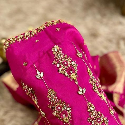 Exclusive Blouse Designs, Simple Blouses, How To Tie Shoes, Blouse Designs High Neck, Cutwork Blouse, Aari Blouse, Wedding Saree Blouse Designs, Cutwork Blouse Designs, Blouse Embroidery