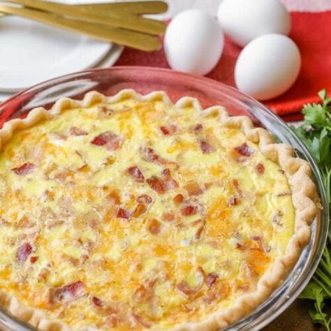 Bacon and Cheese Quiche Recipe - Lil' Luna Bacon And Cheese Quiche, Ham Quiche, Cheese Quiche Recipe, Savory Breakfast Recipes, Fancy Breakfast, Breakfast Quiche Recipes, Quiche Recipes Easy, Bacon Quiche, Bacon And Cheese