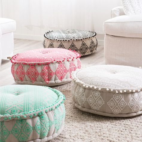 little boho floor pillows Floor Cushions Living Room, Floor Seating Living Room, Boho Floor Pillows, Bohemian Living Rooms, Living Room Cushions, Boho Floor, Smart Tiles, Trendy Living Rooms, Floor Seating