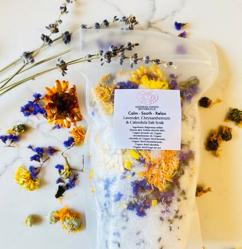 1 lbs Bath Salt, Organic Flower Bath Salt Soak, Peony, Lavender, Green Tea, Jasmine, Rose, Calendula, floral Bathsalt Soak, Spa Gift for her custom gift spa bath soak chrysanthemum, Floral Bathsalt Soak, Spa Gift set  Get the ultimate relaxation without any worry. Only Organic Essential Oils and Dried Flowers are used in our botanical mixes of goods.  Relax, Unwind, and Enjoy the much needed self-care time & experience for yourself or your love ones. Gift message option included. Simply use this Floral Bath Soak, Lavender Green Tea, Floral Bath Salts, Botanical Bath, Honey Rose, Flower Scent, Herbal Bath, Floral Bath, Flower Bath