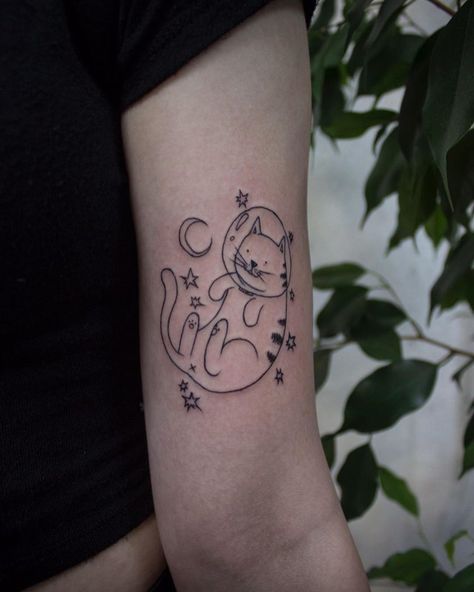 Space Kitty Tattoo, Starry Cat Tattoo, Space Cat Tattoo, Silly Cat Tattoo, Cat Tattoo Simple, Cat Tattoo Designs, Arm Band Tattoo, Band Tattoo, Space Cat