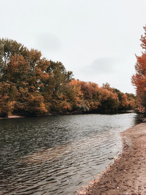 Boise Aesthetic, Wip Aesthetic, Pearl 2022, Idaho Adventure, Inspiration Pics, Boise State, Fall River, River Photography, River Falls