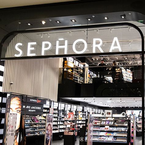 The New Vitamin C Powder Sephora Employees Love Because It Takes 10 Years Off Your Face Overnight Sephora Employee, Iphone Information, Vitamin C Powder, Baking Soda Water, Iphone Storage, Anti Aging Vitamins, Overnight Beauty, Fake Jewelry, Green Rings