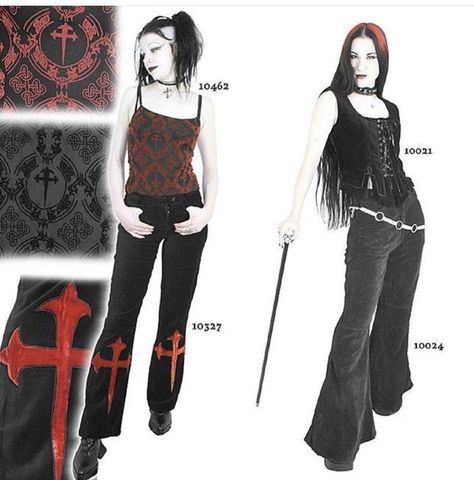 90s Mall Goth, Estilo Punk Rock, Black Grunge, The Embrace, New Rock, Alt Fashion, Grunge Goth, Mall Goth, Gothic Outfits