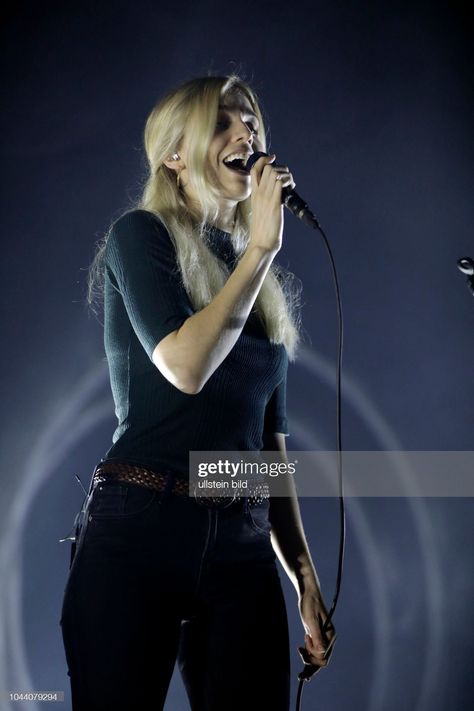 Hannah Reid, London Grammar, Music Board, Grammar, London, Music