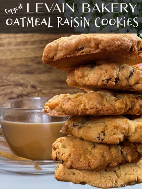 Olla-Podrida: Levain Bakery Oatmeal Raisin Cookies Copycat Levain Cookie Recipe, Zucchini Cornbread, Levain Cookies, Colored Cookies, Oatmeal Raisin Cookie, Firehouse Subs, Raisin Cookie, Cookie Recipes Oatmeal Raisin, Levain Bakery