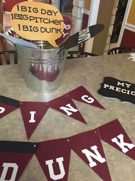 More aggie ring day photo props I made for ceremony Aggie Ring Dunk Decorations, Ring Dunk Party Ideas, College Ring Ceremony, Aggie Decor, Outfit Picture Ideas, Aggie Ring Dunk, Aggie Ring Day, Ring Dunk, College Ring