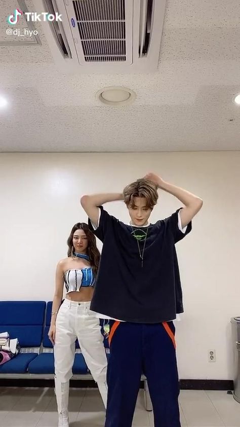 NCT Jaehyun dancing to Dessert [Video] | Nct, Jaehyun nct, Nct album Tari Hip Hop, Nct Jaehyun, จีซอง Nct, Hip Hop Dance Videos, Nct Album, Cool Dance Moves, Dara Kpop, Dance Workout Videos, Dance Kpop