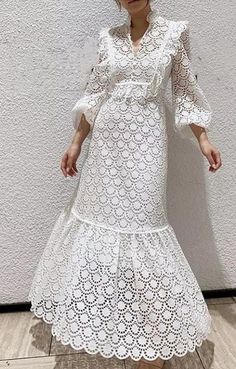 Lace Evening Dress Long, Stile Casual Chic, Lace Dress Styles, Stitching Dresses, Zimmermann Dress, Lace Fashion, Lovely Dresses, Evening Dresses Long, Mode Inspiration