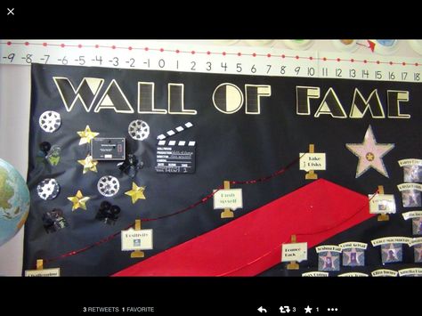 Wall of fame Wall Of Fame Design, English Classroom Displays, Fame Ideas, Teaching Displays, Summer Kindergarten, School Awards, School Hallways, School Displays, Wall Of Fame