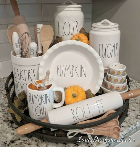 Welcome Home Basket, Coffee Hutch, Gift Ideas Creative, Pumpkin Baking, Practical Housewarming Gifts, Housewarming Gift Ideas, New Home Presents, Rae Dunn Collection, Autumn Display