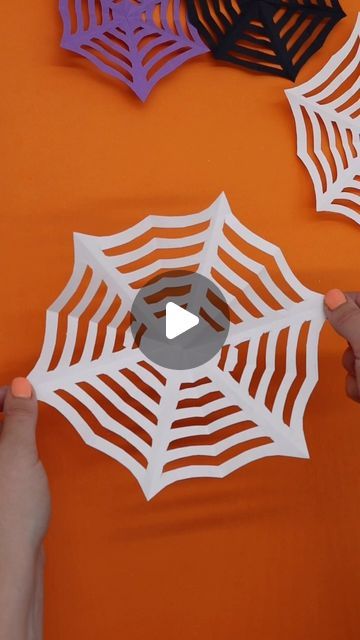 Paper Spider, Spider Web, Halloween Diy, Halloween Crafts, Easy Crafts, Paper Crafts, Halloween, On Instagram, Instagram