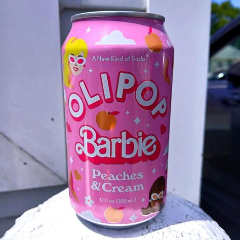 The New Barbie Soda Pop Drink. I Love Lucy Dolls, Pink Birthday Theme, Pop Drink, Barbie Theme Party, Ice Cream Cupcakes, Soda Drink, Happy Holidays Barbie, Peach And Cream, Barbie Food