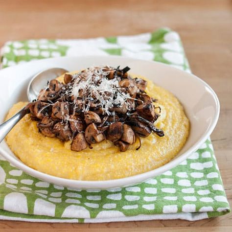 How to Make Creamy Stovetop Polenta Vegetarian Bbq, Polenta Recipes, Slow Cooked Meat, Creamy Polenta, Stove Top Recipes, Cooking Lessons, Tempura, Tasty Treats, Bbq Recipes