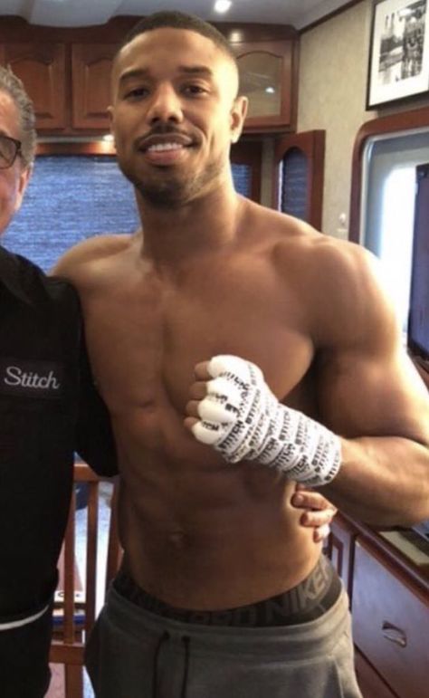 Michael B Jordan Shirtless, Michael Bakari Jordan, Michael B Jordan, Cute Black Guys, Baskets Nike, Actrices Hollywood, Nick Jonas, Hottest Guy Ever, Man Crush