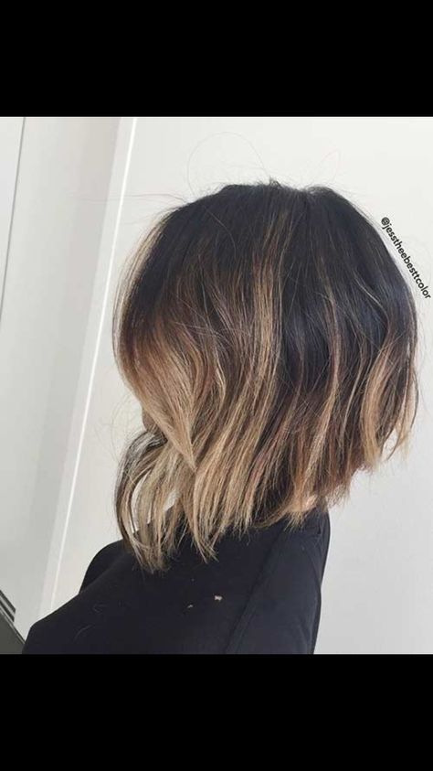 Undercut Haircut, Angled Bob Hairstyles, Inverted Bob Hairstyles, Brunette Balayage Hair, Lob Haircut, Inverted Bob, Short Hair Balayage, Hair Color Balayage, Jessica Alba