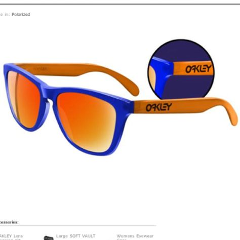 Oakley Frogskins. Yes please Oakley Frogskins, Florida Gator, Oakley Glasses, Cheap Oakley Sunglasses, Ray Ban Sunglasses Outlet, Sunglasses Online, 2015 Fashion, Yes Please, Sunglasses Sale