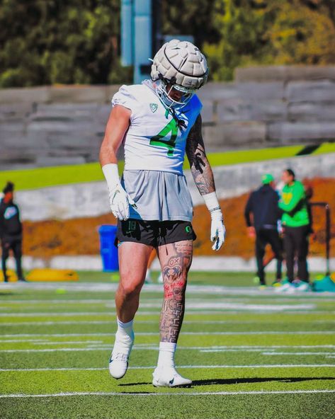 SPENCER WEBB on Instagram: “Pull up and make you Duck like that team in Oregon….” Spencer Webb Tattoo, Oregon Ducks Tattoo, Qb Drip, Spencer Webb, Nfl Photography, Drip Ideas, John Bosco, Football Drip, Duck Tattoos