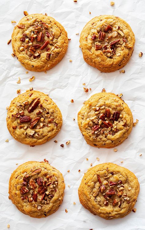 With a perfectly chewy bite and a buttery, nutty flavor, Butter Pecan Cookies will bring out the Cookie Monster in all of us! butter pecan cookies, butter cookies, pecan cookies, cookies, iambaker, desserts, baking, roasted pecans Perfect Sugar Cookies, Pumpkin Cookie Recipe, Best Christmas Cookie Recipe, Butter Pecan Cookies, Spiced Chocolate, I Am Baker, Chocolate Sugar Cookies, Roasted Pecans, Pecan Cookies