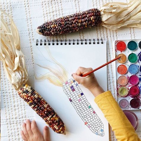 Easy Craft Ideas For Kids, Thanksgiving Kids Table, Fall Arts And Crafts, Easy Craft Ideas, Thanksgiving Art, Holiday Break, Homeschool Art, Fall Crafts For Kids, Thanksgiving Kids