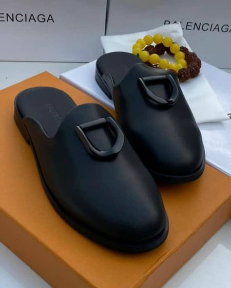 Sizes:40-45 Send a DM to order WhatsApp:08104101651 Half Shoes Men, Half Shoe, Real Men Real Style, Mens Luxury Lifestyle, Shoe For Men, Half Shoes, Funky Shoes, African Men Fashion, Loafers Style