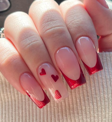 We are obsessed with red nails and the confidence that comes with them. Well, the red chrome nails are a step up from that. Red Nails With White Chrome, Red Chrome Valentine Nails, Red Nails With Pearl Chrome, Square Acrylic Nails Chrome Heart, Pink Chrome Nails With Red Heart, Palm Nails, Red Chrome Nails, Bright Nail Designs, Chrome Nails Designs