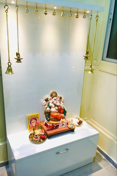 Indian Pooja Room, Pooja Shelf, Accents Walls, Pooja Door, Ganpati Decor, Pooja Door Design, Wall Partition Design, House Ceiling, Creative Wall Painting