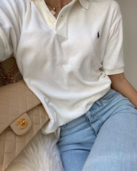 Zaraynaf Instagram, Polo Shirt Outfits, Polo Outfit, Trendy Outfits Winter, White Polo Shirt, White Polo, Mode Inspo, Inspiration Mode, Mode Inspiration