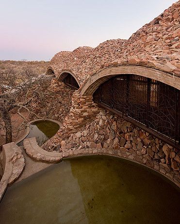 Gallery of Mapungubwe Interpretation Centre / Peter Rich Architects - 12 Interpretation Centre, Houses Architecture, Stone Building, Africa Do Sul, Brick Architecture, Earth Design, Vernacular Architecture, Architectural Photographers, Stone House