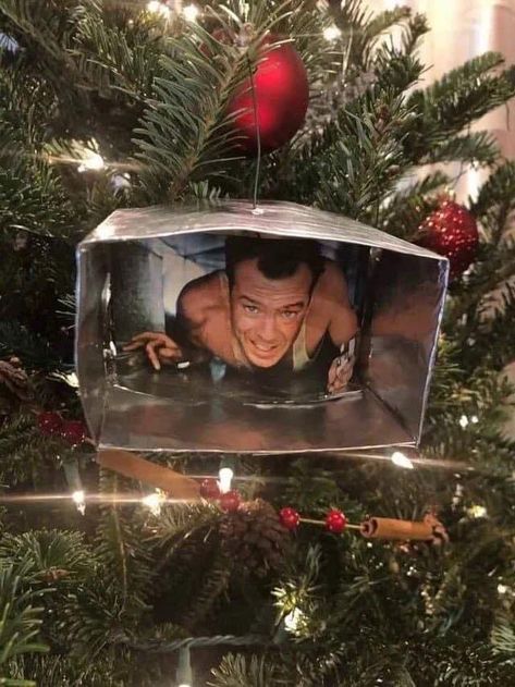 Nothing says Christmas like Die Hard! 🤣 Die Hard Christmas, Homemade Ornaments, Creative Christmas Trees, Noel Christmas, Die Hard, Classic Christmas, Yule, Christmas Cheer, Winter Christmas