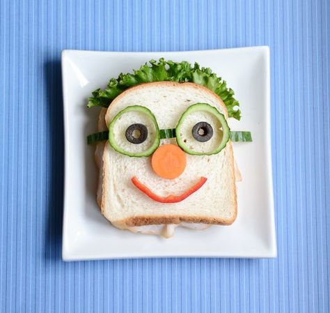 Kid Food Art Sandwiches! French Food Photography, Kreative Snacks, Food Art For Kids, Aktiviti Kanak-kanak, God Mad, Creative Food Art, Easy Food Art, Fun Kids Food, Food Crafts