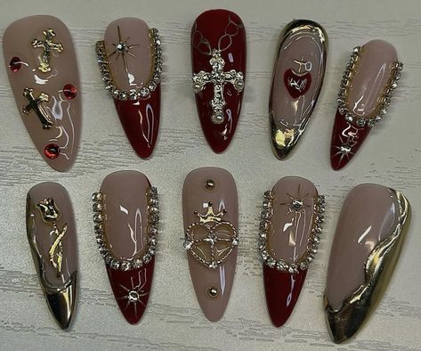 Occasion Nails, Red And Gold Nails, Cross Nails, Dark Red Nails, Airbrush Nails, Jewellery Art, Pedicure Manicure, Goth Nails, Pretty Gel Nails