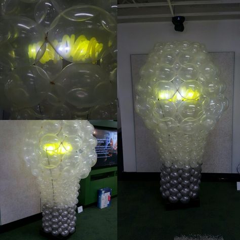 Light bulb sculpture made of balloons. Complete with battery powered LED strip lighting. Electrician Party, Lights On Afterschool, Balloons Ideas, Balloon Lights, Balloon Sculptures, Stem Projects, Martini Glasses, Afterschool Activities, Inventors