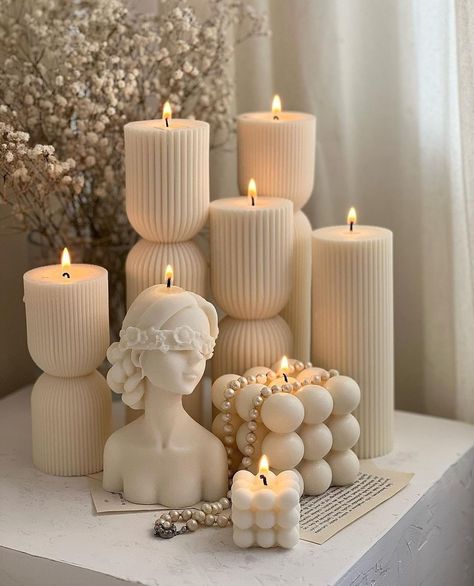 Lilin Aroma, Bendy Candles, Soya Mumu, Candles Photography, Aesthetic Candles, Candle Aesthetic, Candle Craft, Candle Business, Candle Inspiration