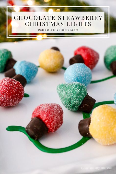 These Chocolate Strawberry Christmas Lights are a fun Christmas party dessert for your next holiday gathering! Strawberry Chocolate Christmas, Strawberry Christmas Lights, Chocolate Strawberries Christmas, Strawberry Christmas Dessert, Fruit For Christmas Party, Christmas Dipped Strawberries, Christmas Covered Strawberries, Deserts With Strawberries, Christmas Chocolate Covered Strawberries