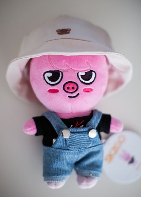 Kids Zoo, Alice Blue, Kids Mood, Kids Board, Cute Characters, Plush Dolls, Funny Images, Boy Bands, Boy Groups