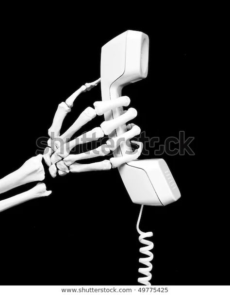 Skeleton Hand Holding Something, Skeleton Hand Poses, Hand Holding Something, Skeleton Hand Holding, Hand Holding Phone, Holding Phone, Ghost Skeleton, Painting Reference, Human Body Anatomy