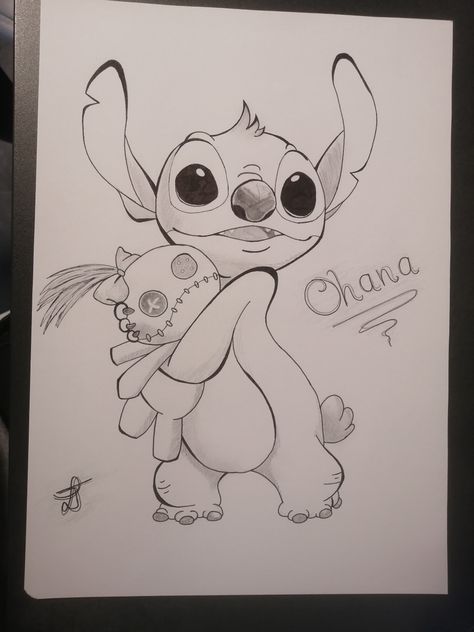 Lilo & Stitch Stitch And Scrump Drawing, Cute Lilo And Stitch Drawings, Simple Stitch Drawing, Stitch And Lilo Drawings, Stitch Cartoon Drawing, Lilo And Stitch Drawing Sketches, Things To Draw Cartoon, Stitch Disney Drawing, Stitch Drawing Sketches