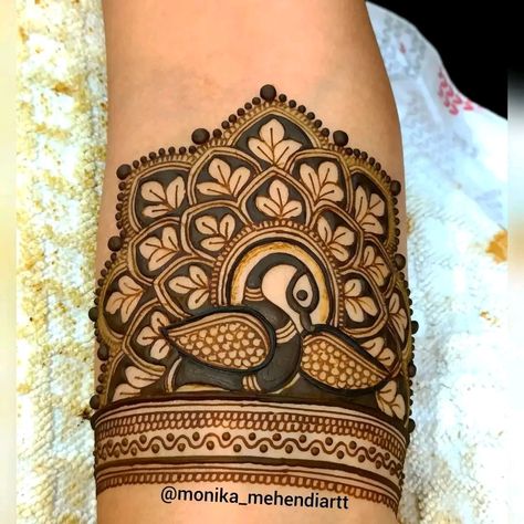 Aesthetic Mehndi, New Mehndi Design, Peacock Mehndi Designs, Short Mehndi Design, Front Mehndi Design, New Mehndi, Simple Mehendi Designs, Bridal Mehandi, Henna Wedding