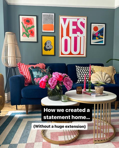 How we created a statement home without the huge extension… ❤️ We added lots of bold colours through prints, accessories, bedding and cushions. ❤️ Our bathroom is tiny. 1.6m x 1.7m. I wasn’t afraid to go bold in this space so colour-drenched the room, stencilled the flooring and added wall panelling. John’s face when I told him we were having a pink sink 😂 It’s a big extra but I love it! ❤️ Our kitchen is one of my favourite, and proudest renovations. We did everything ourselves including ... Colour Drenched Living Room, Black Woodwork, Staircase Black, Hall Window, Pink Sink, Dark Green Colour, Snug Room, Vibrant Living Room, Elevated Homes