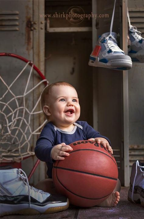 Baby Basketball Photoshoot, Basketball Baby Pictures, Baby Boy Basketball, Basketball Wedding, 5 Month Baby, Toddler Basketball, Baby Milestones Pictures, Basketball Baby, Baby Boy 1st Birthday Party